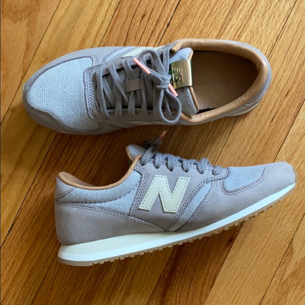 Grey New Balance 420
